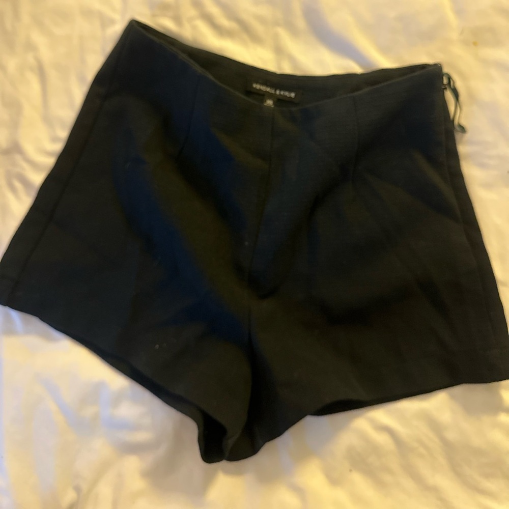 Super cute Black shorts